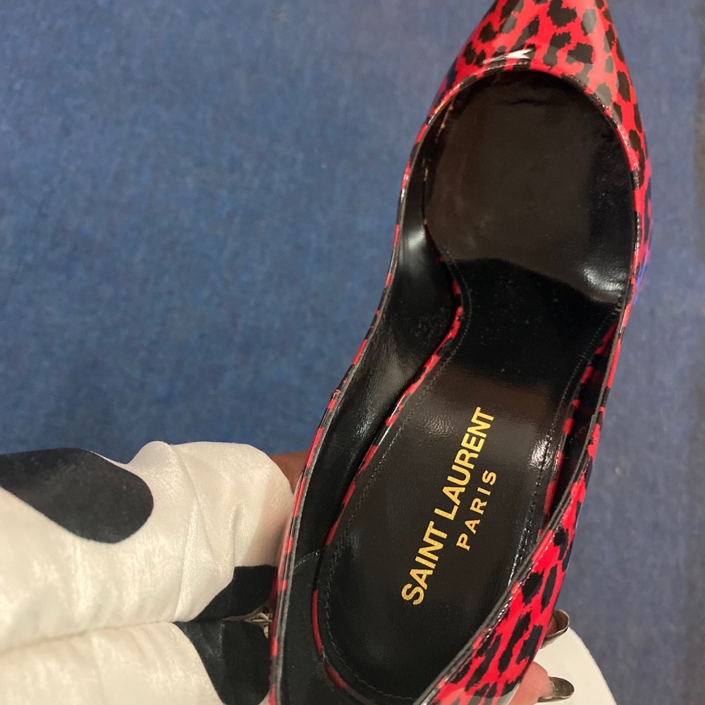 Saint Laurent Pumps